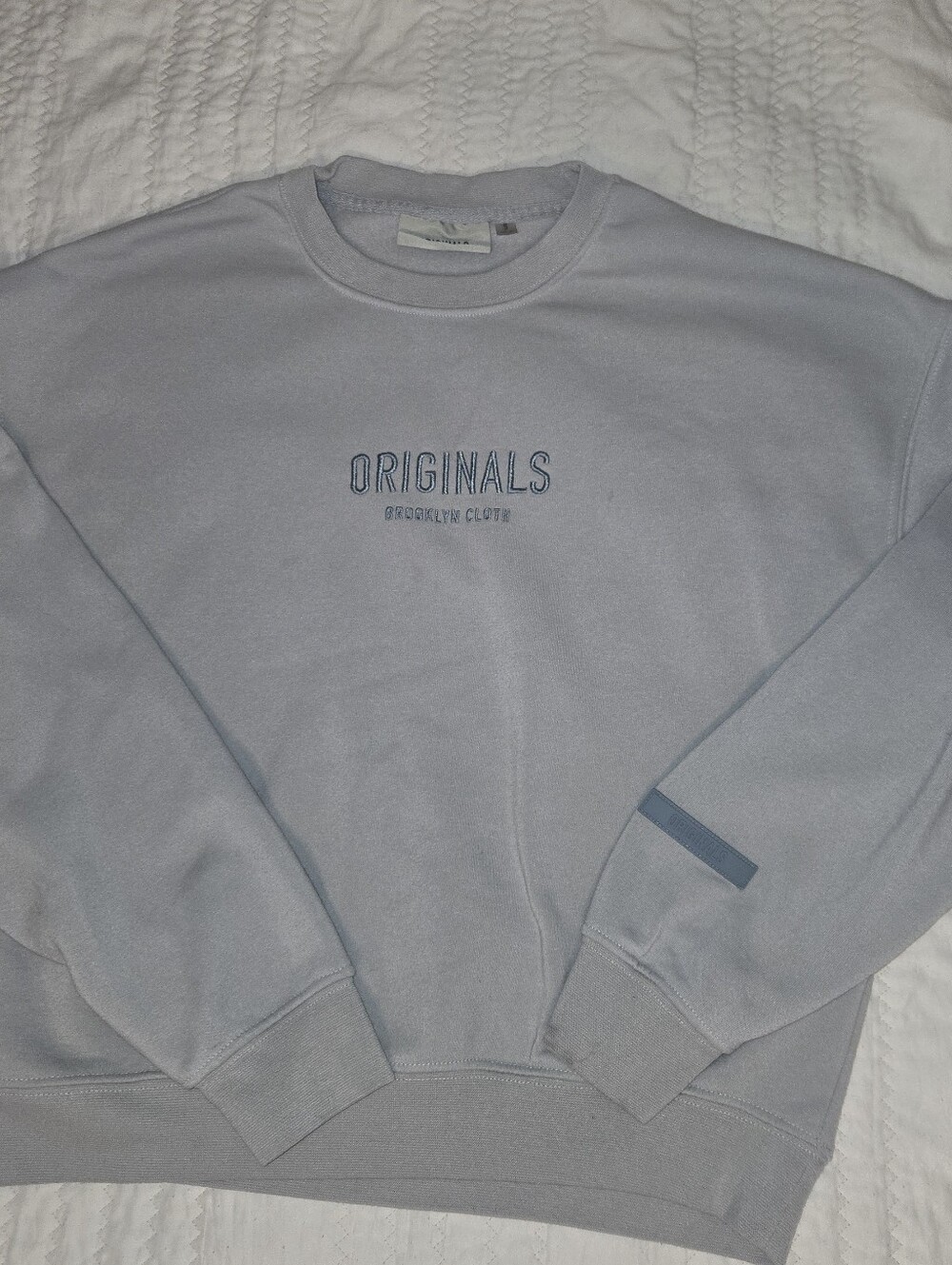 Brooklyn Cloth Women's Light Gray Crewneck Sweatshirt with Script Logo
